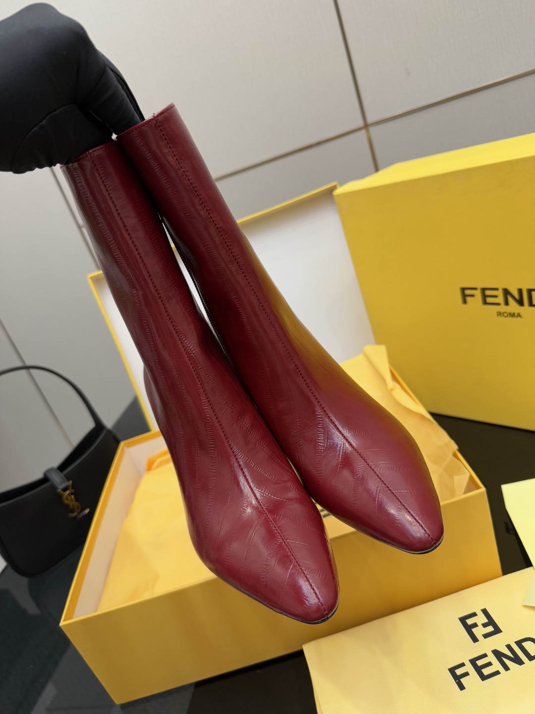 20251022/Fendi_251022-2
